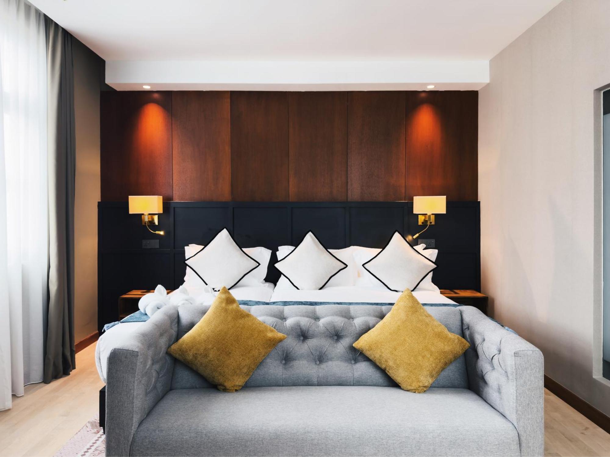Hotel Moon