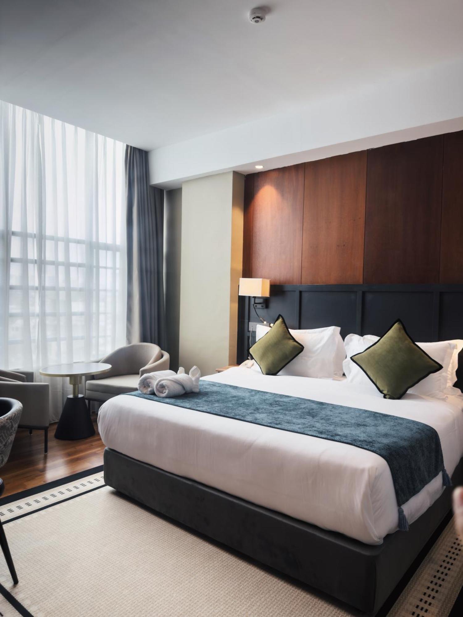 Hotel Moon 4*