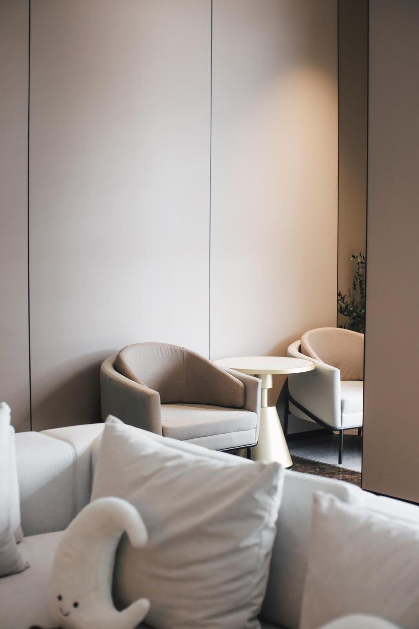 Hotel Moon 4*